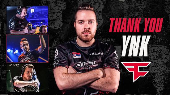 LPL female host Zhang Xiaowei posted a photo： I experienced betrayal and a car accident this year, but I survived unexpe