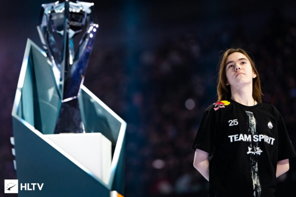 CSGO转会，阿汤哥device只值60W？