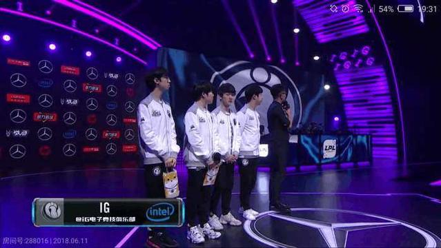 伤害还是划伤？ KT Rolster 狼母阿希卡三C无输出 DN Freecs 以大比分赢得第一场比赛